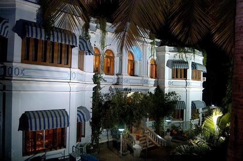 Jamnagar Hotel | Hotel Aram