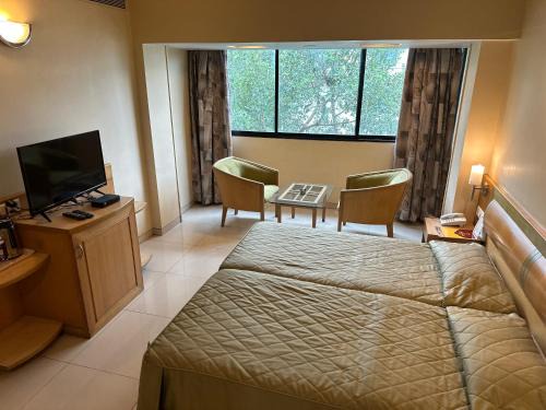 Central Pune Hotel | Hotel Ashirwad