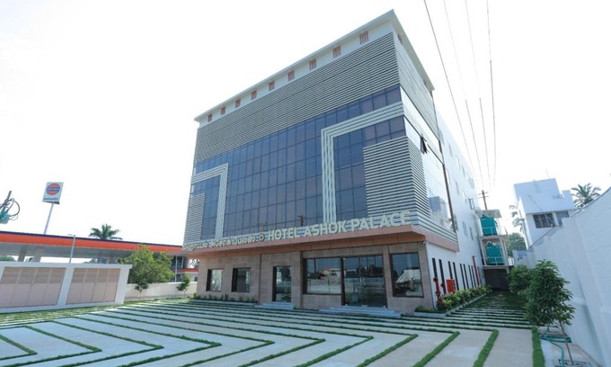 Karur Hotel | Hotel Ashok Palace