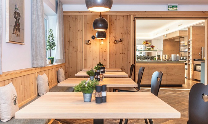 Maria Alm am Steinernen Meer House | Hotel Pension Pinzgauer Hof