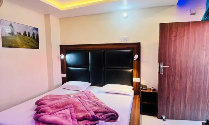 Banikhet Hotel | Hotel Balaji Dalhousie
