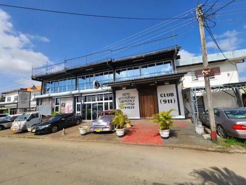 Noord Hotel | Hotel Bar Restaurant Emergency 911 STO LK GROUP