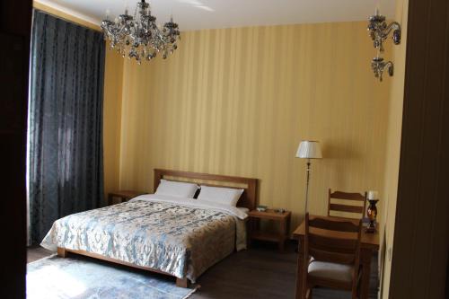 Zarichnyi District House | Hotel Barin House