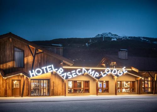 Bourg-Saint-Maurice Hotel | Hotel Base Camp Lodge - Bourg Saint Maurice