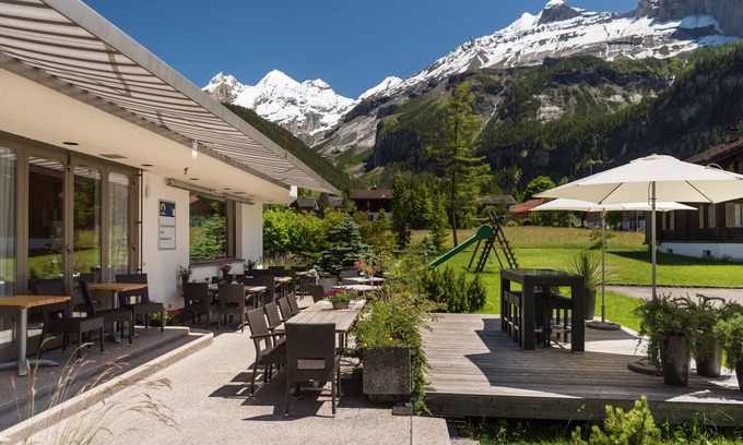 Blausee Hotel | Hotel Blümlisalp