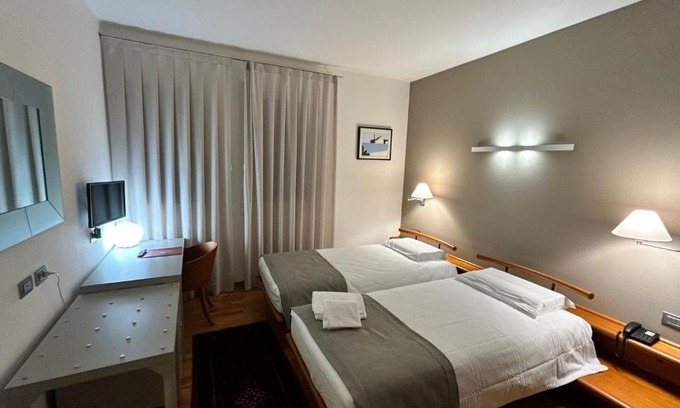 Resana Hotel | Hotel Centrale Resana Eli caffe