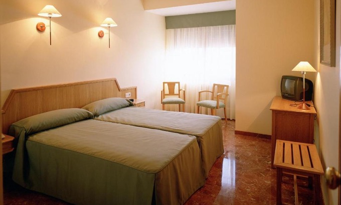 La Puebla de Alfinden Hotel | Hotel Chané