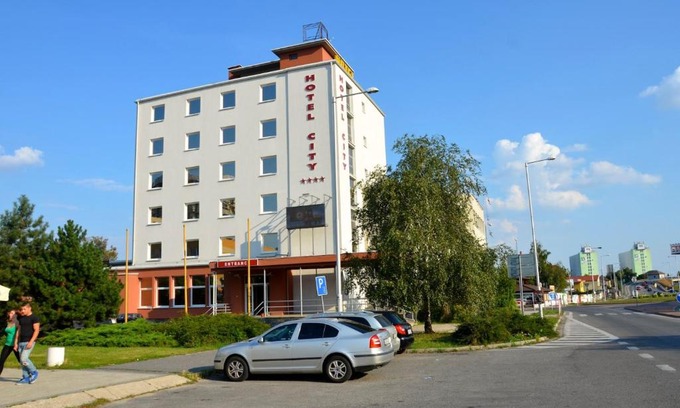 Galanta Hotel | Hotel CITY * Galanta
