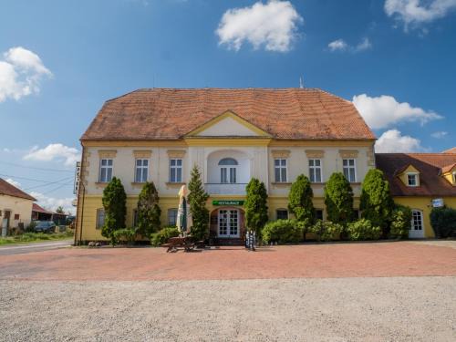 Vranovska Ves Hotel | Hotel Club