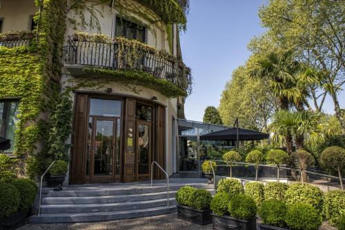 Monza Hotel | Hotel de la Ville Monza - Small Luxury Hotels of the World