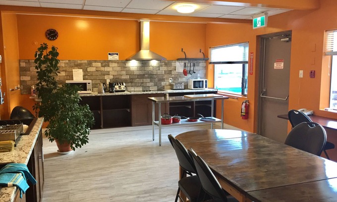 Lillooet Hotel | Hotel DeOro