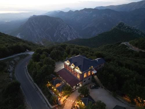 Kruje Hotel | Hotel Dusha at Kruja's Mountain