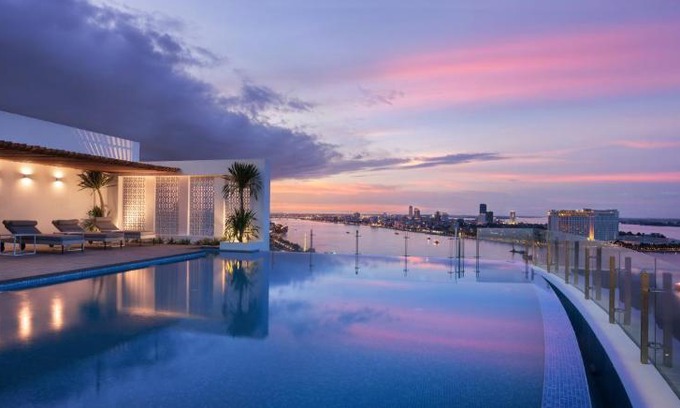 Daun Penh Hotel | Hotel Emion Phnom Penh