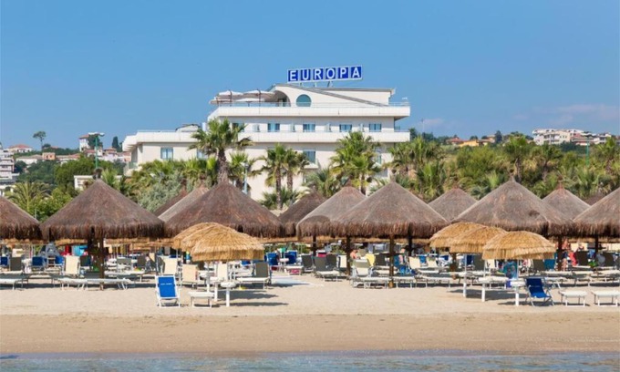 Giulianova Hotel | Hotel Europa Beach Village