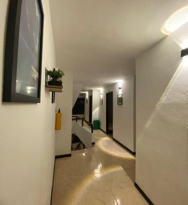 Santa Barbara Hotel | Hotel Galería Plaza