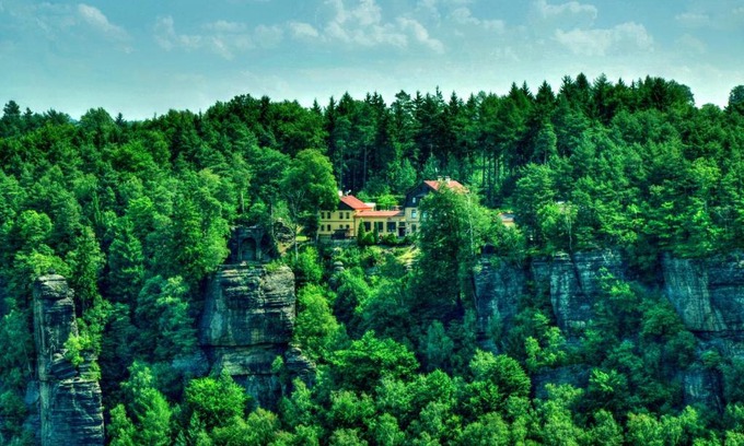 Labska Stran Hotel | Hotel Garni Belveder