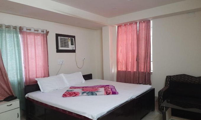 Kalyani Hotel | Hotel Geetanjali Palace