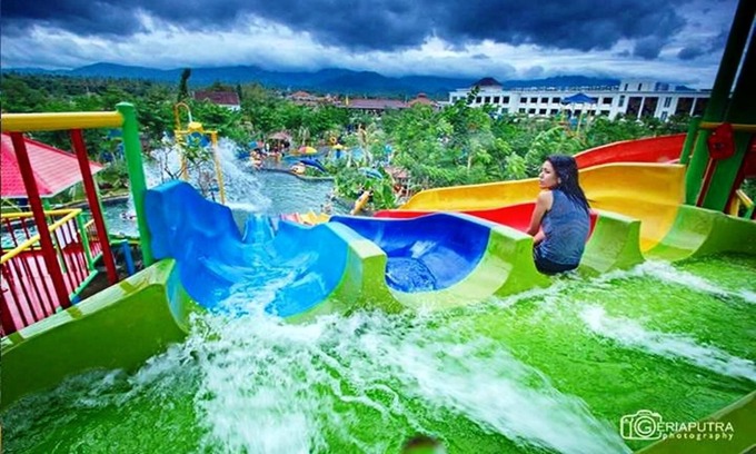Banjartegehe Hotel | Hotel Gran Surya