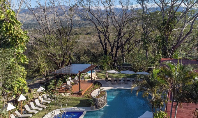 Curubande Hotel | Hotel Hacienda Guachipelin
