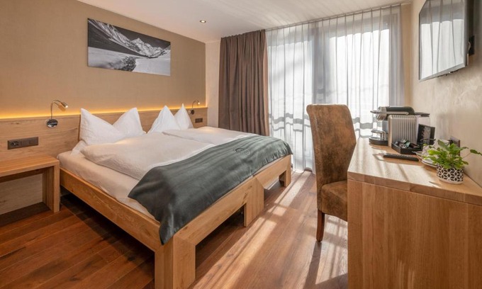 St. Niklaus Hotel | Hotel Heimatlodge