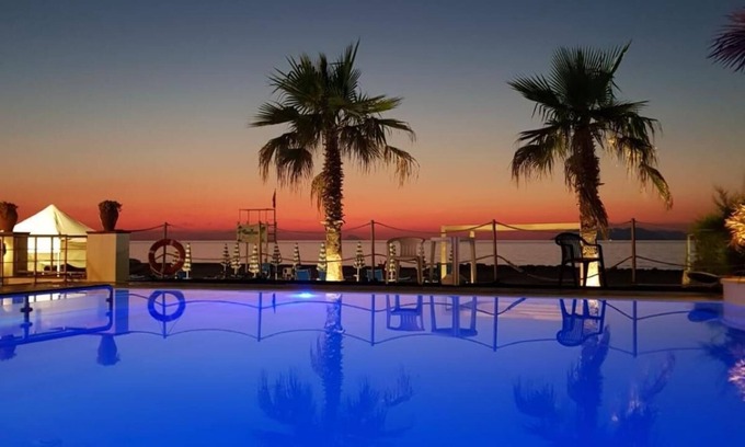 Marchesana Hotel | Hotel Il Gabbiano Beach