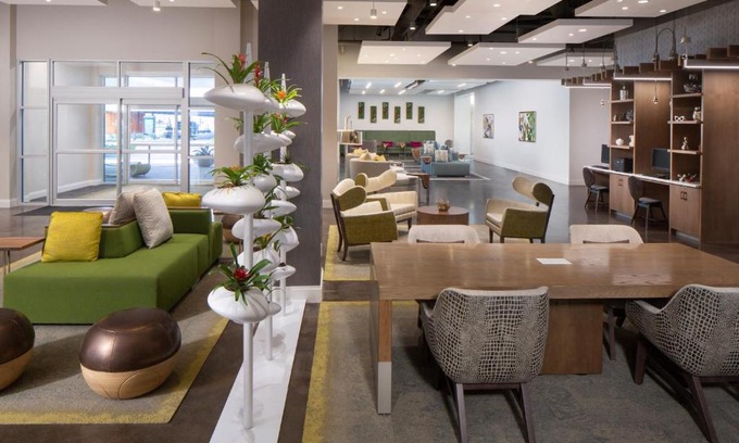 Haile Plantation Hotel | Hotel Indigo Gainesville-Celebration Pointe by IHG