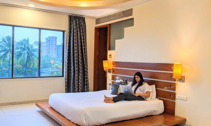 Chembur East Bed & Breakfast | Hotel Jewel of Chembur