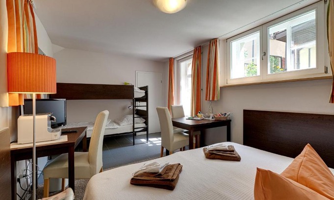 Moeckmuehl Hotel | Hotel Kleine Radlerherberge