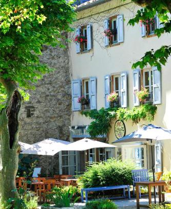 Blesle Hotel | Hotel La Bougnate
