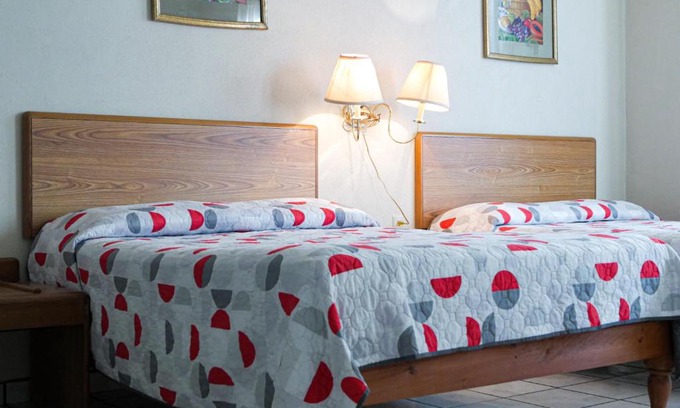 Ciudad Fernandez Hotel | Hotel la Huerta