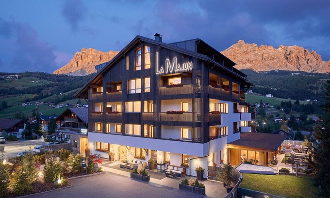 La Villa Hotel | Hotel La Majun