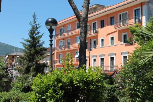 Ceccano Hotel | Hotel La Villa
