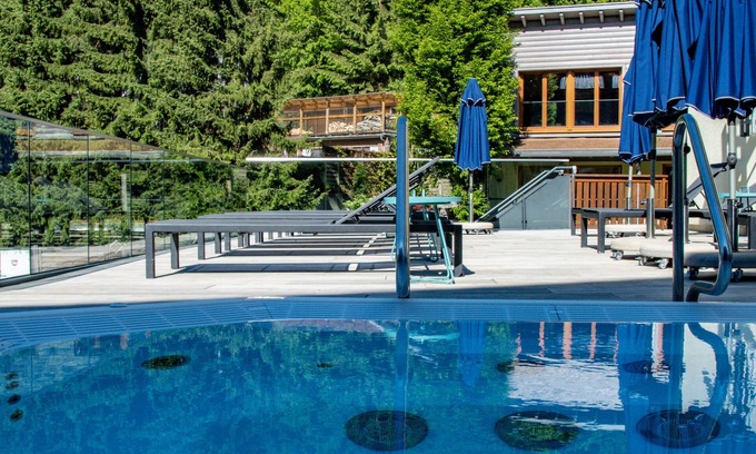 Heimbuchenthal Hotel | Hotel Lamm