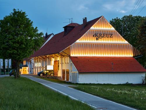 Bad Waldsee Hotel | Hotel-Landgasthof KREUZ