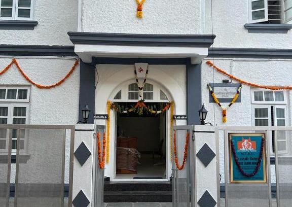 Central Pune Hotel | Hotel Laxminarayan Niwas