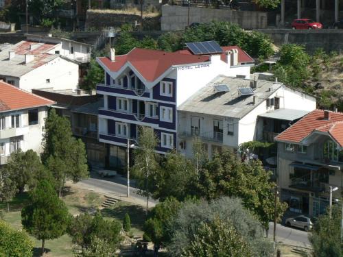 Kocani Hotel | Hotel Leder