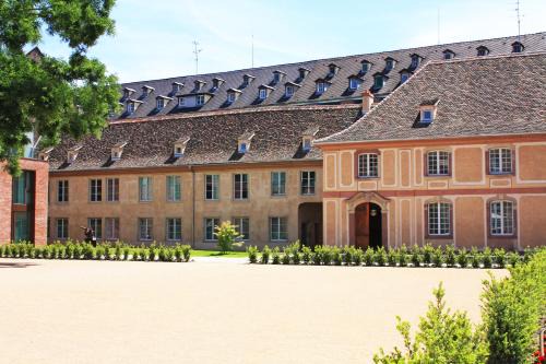 Petite-France Hotel | Hotel Les Haras