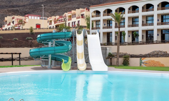 Morro Jable Resort | Hotel LIVVO Jandía Golf All Inclusive