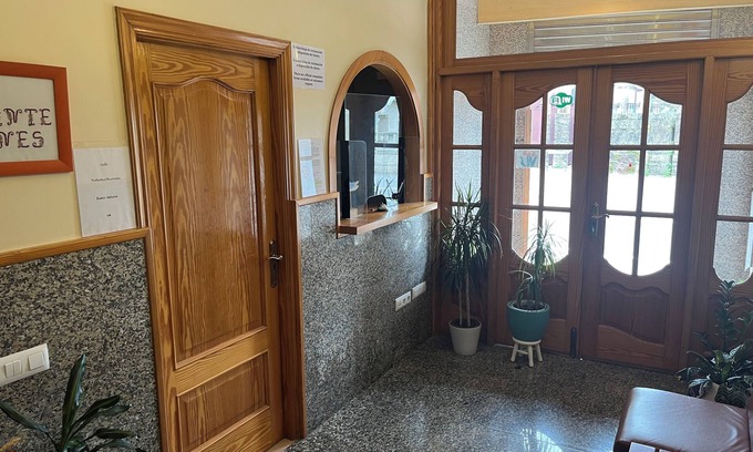 Poio Hotel | Hotel Los Tulipanes