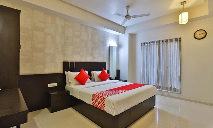 Junagadh Hotel | Hotel Magnum Inn