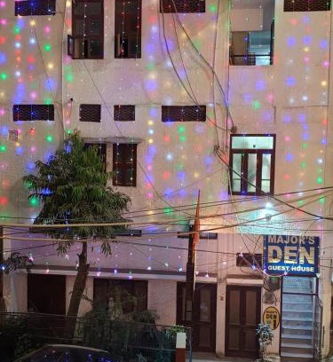 Paharganj House | Hotel Majors Den