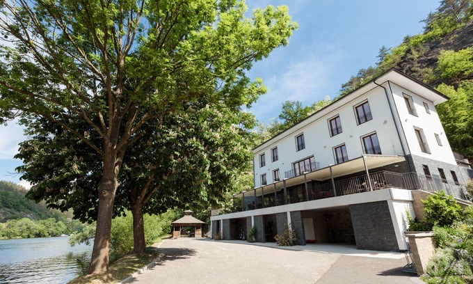 Hradistko Hotel | Hotel Mandat