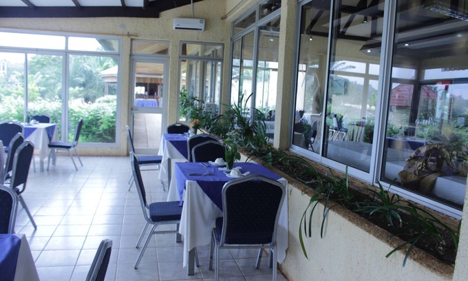 Bertoua Hotel | Hotel Mansa