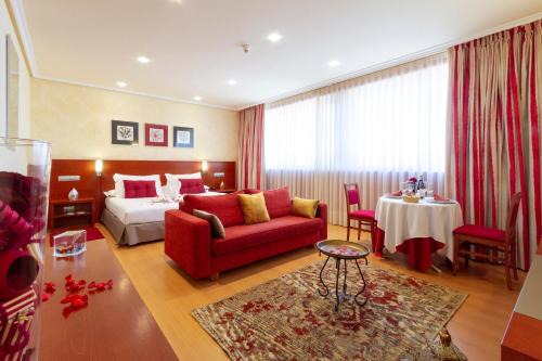 San Cibrao Das Vinas Hotel | Hotel MIRAVALLE