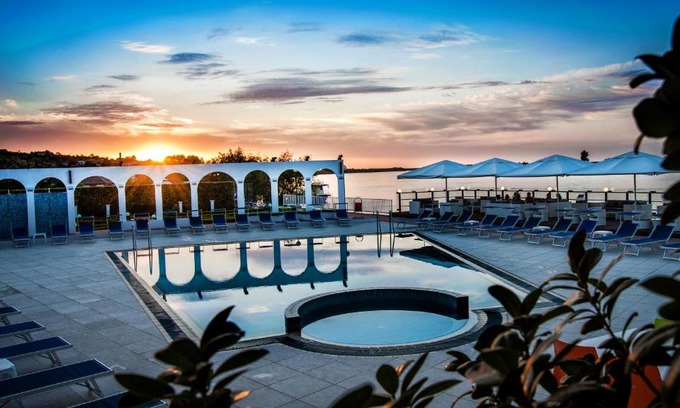 Mahmudia Hotel | Hotel Mon Jardin
