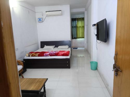 Bistupur Hotel | Hotel O Couples Hotel