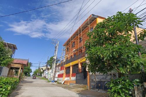 Kendari Hotel | Hotel O Homestay Purirano