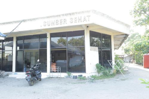 Gresik Hotel | Hotel O Homestay Sehat