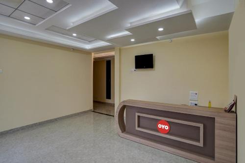 Knowledge Park III Hotel | Hotel O Mt Corporate Suites Pari Chowk Near Pvr Ansal Plaza Greater Noida