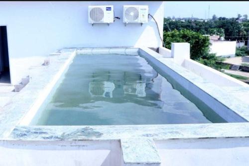 Hapur Hotel | Hotel O Royal Inn Hotel